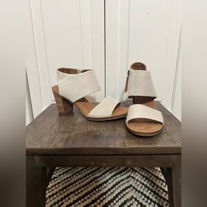 NWOT Tom’s Woven Block Heel Sandals